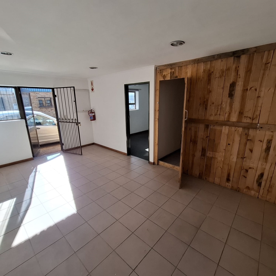 Commercial Property for Sale in Brackenfell Industrial Western Cape